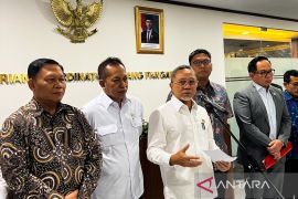 Zulhas: 30 Mei Musdessus ditarget rampung untuk Kopdes Merah Putih