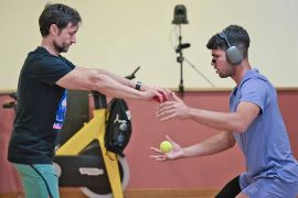 Alcaraz berlatih di Roland Garros jelang French Open