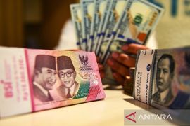 Rupiah diprediksi melemah karena kontraksi aktivitas manufaktur China