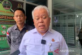 Kejagung buka peluang periksa Nadiem Makarim terkait kasus Chromebook