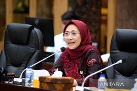 Hetifah usul reformasi alokasi dana pendidikan terkait putusan MK