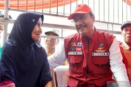Kemensos fasilitasi 1.300 lansia ikut operasi katarak gratis saat HLUN