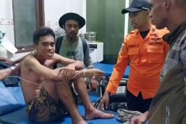 Remaja Ternate yang hilang di Gunung Gamalama ditemukan selamat
