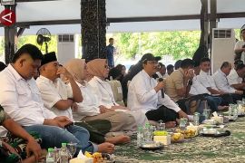Mensos ajak pemda entaskan kemiskinan lewat pemberdayaan KPM