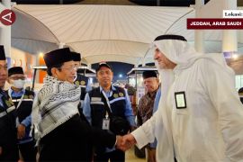 Tiba di Jeddah, Menag ingatkan jamaah soal syarat utama haji