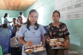 Ibu hamil di Sumba Barat Daya berbagi cerita manfaat program MBG