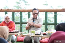 Wamendagri: Kopdes Karamatwangi siap jadi percontohan nasional