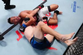 Leavitt tumbangkan Holobaugh dengan kuncian anaconda di UFC Vegas 107