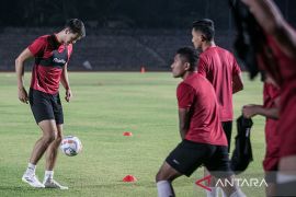 Ipswich Town perpanjang kontrak bek Indonesia Elkan Baggott