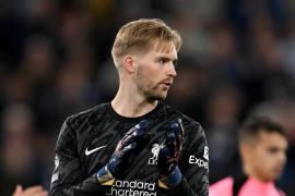 Liverpool resmi lepas kiper Caoimhin Kelleher ke Brentford