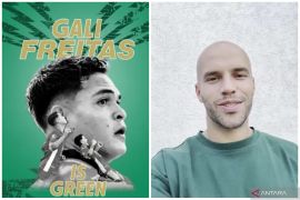 Persebaya resmi rekrut Risto Mitrevski dan Gali Freitas