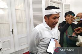 KDM: Pembinaan siswa langgar jam malam dimasukkan ke barak militer