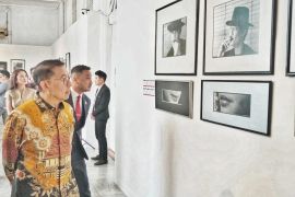 Menbud ajak publik kenang perjuangan pendiri bangsa lewat pameran foto