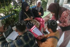 SPMB Jabar 2025 Tahap 1: Cara daftar dan persyaratan dokumen SMA & SMK