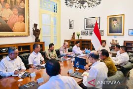 Presiden pimpin ratas bahas 