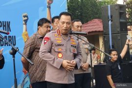 Kapolri: Bareskrim-kementerian dalami tambang nikel di Raja Ampat