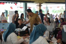 Disnaker Sleman fasilitasi informasi lowongan bagi 989 pekerja terkena PHK