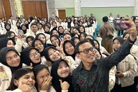 Menteri Karding: PMI harus perkuat keahlian bukan hanya kejar gaji