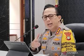 Kasus tuduhan ijazah palsu, polisi klarifikasi SMA dan kampus Jokowi