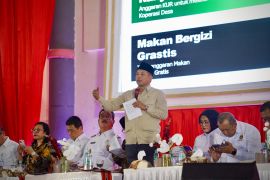 Wamenkop dorong koperasi desa di Maluku kembangkan pala dan cengkeh