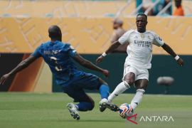 Xabi Alonso buka peluang pasang Vinicius sebagai 