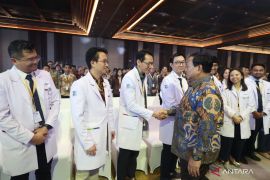 Politik kemarin, Prabowo resmikan KEK Bali hingga MPR hormati KPK