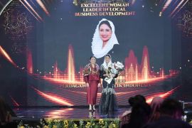 Wamendag Roro Esti raih penghargaan Kartini Awards 2025