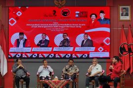PDIP: Putusan MK wujudkan cita-cita Soekarno soal pendidikan merata