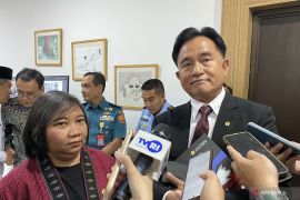 Yusril: Mau tidak mau, pemerintah dan DPR harus rumuskan UU Pemilu