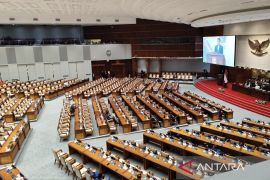 Rapat paripurna DPR tugaskan Komisi I bahas calon dubes negara sahabat