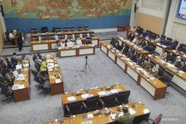Komisi VII DPR rapat dengan TVRI, RRI dan ANTARA bahas program kerja