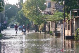 BPBD NTB catat sebanyak 30 ribu jiwa terdampak banjir di Mataram