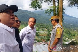 Menteri LH tindak tegas pelanggar lingkungan penyebab longsor Puncak