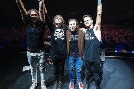 Simak lagi info soal konser My Chemical Romance, sebab Air EV terbakar
