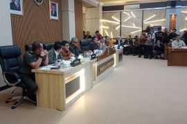 BAM DPR ke Riau terkait persoalan masyarakat di TN Tesso Nillo