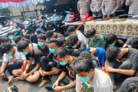 Kelompok tawuran di Lubang Buaya, ada satpam hingga pegawai swasta