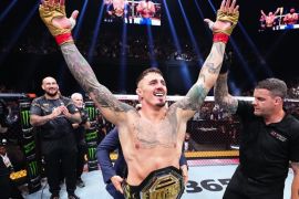 Aspinall pertahankan gelar kelas berat lawan Ciryl Gane di UFC 321