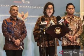Presiden Prabowo terima laporan APBN 2024, outlook 2025, RAPBN 2026
