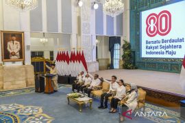 Presiden resmikan logo dan tema HUT Ke-80 RI di Istana Negara