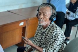 DKI kemarin, dana operasional RT/RW hingga waktu tanggap dipercepat