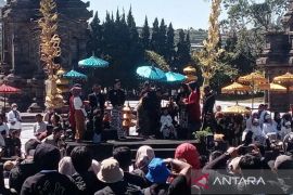 Dieng pilih budaya bukan gemerlap panggung