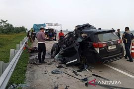 Pelaku kecelakaan di Tol Sumatera diduga isap sabu