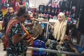 Pasar Skouw di perbatasan diserbu rakyat PNG