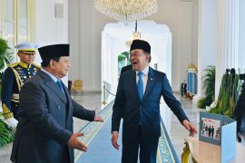 Kemarin, pertemuan Prabowo-Anwar hingga konflik Thailand-Kamboja