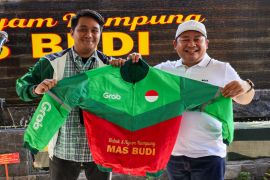 Bebek &amp; Ayam Kampung Mas Budi jalin kolaborasi dengan Grab Indonesia