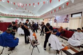 DKI Kemarin, 100 PPSU Jaksel cukur rambut hingga kampanye Gemarikan