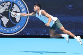 Alcaraz kalahkan Zverev untuk bertemu Sinner di final Cincinnati