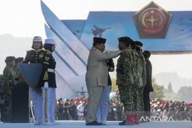 Purnawirawan TNI teman seperjuangan Presiden terima pangkat kehormatan