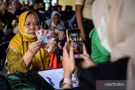 Terlibat judol, Kemensos coret 39 warga Tangerang dari daftar bansos
