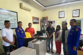 KP Bangau-5006 Ditpolair Polri gagalkan penyelundupan dua pekerja migran ilegal di Dumai